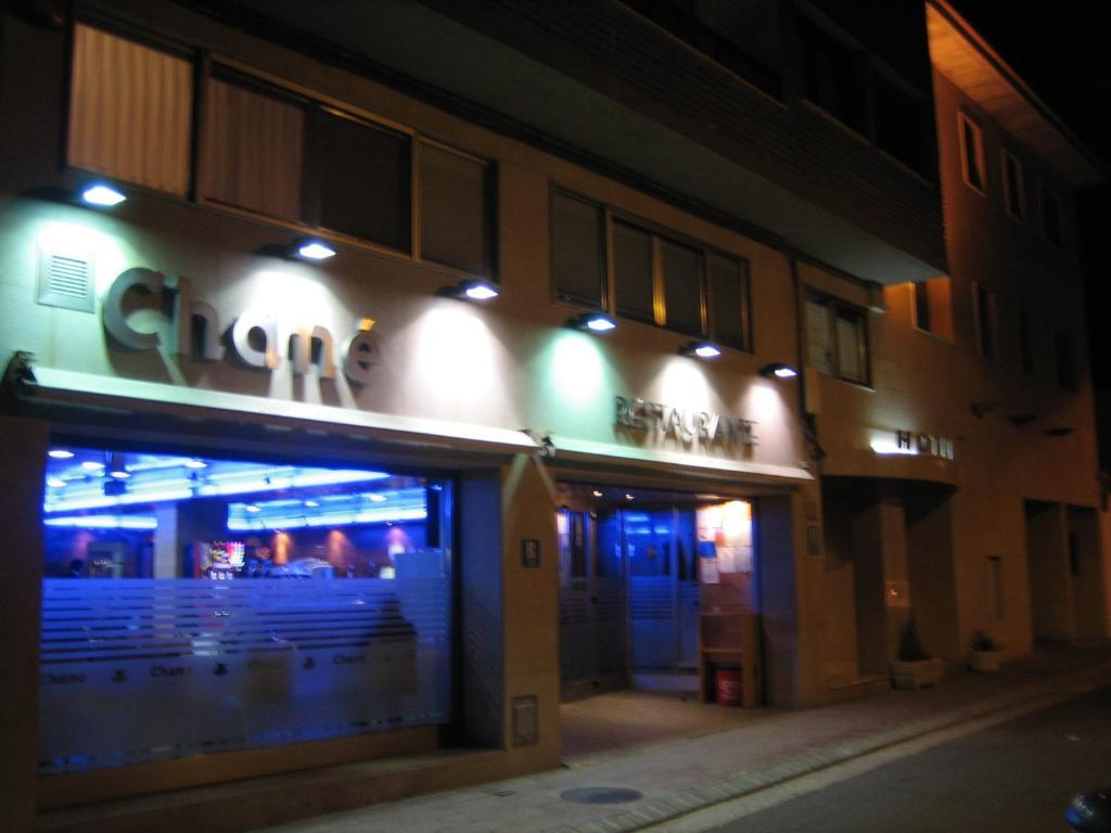 Hotel Chane La Puebla De Alfinden Exterior photo